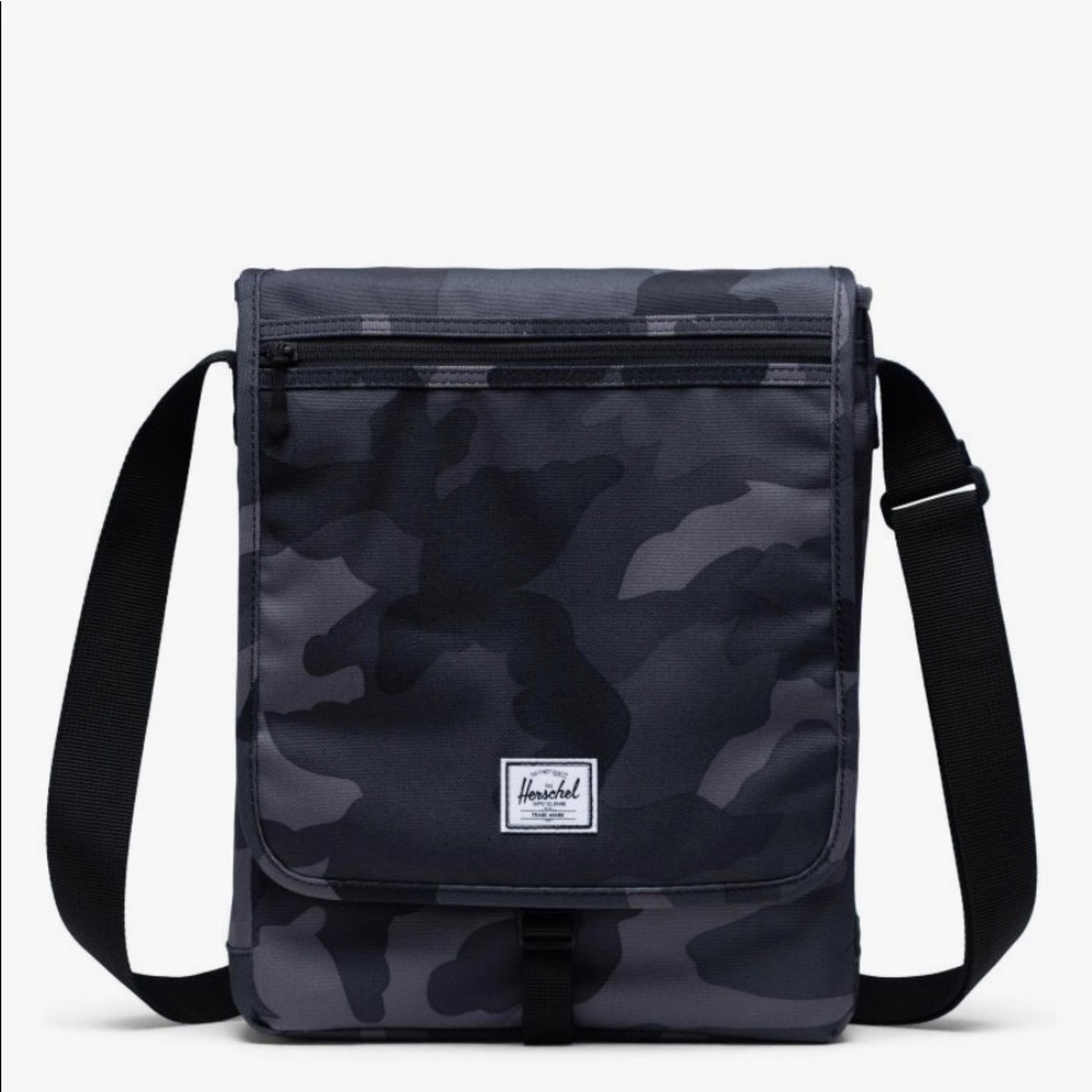 Hershel Supply Co Lane Cross body Night camo. - Picture 5 of 16